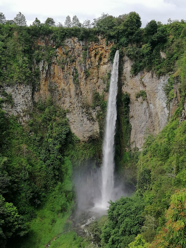 Sipisopiso waterval