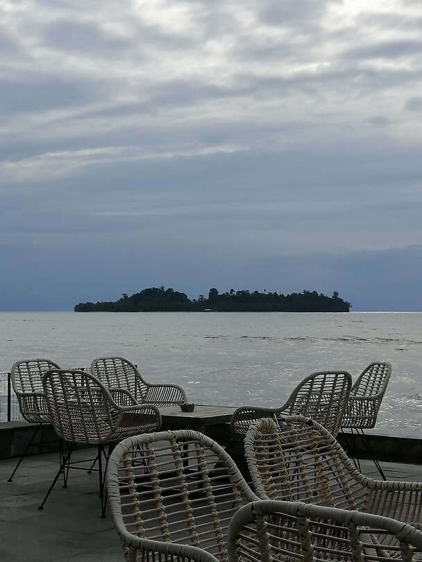 Uitzicht vanaf beachclub Marawa