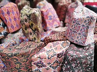 Dhaka topi