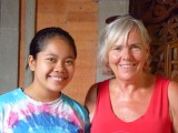Met Emmawati op de foto