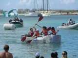 en een boot met kinders! cool