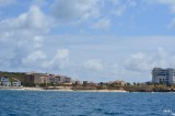 cupecoy bay, zie fotos van wandeltochtje daar op strand