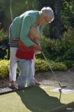 oma helpen