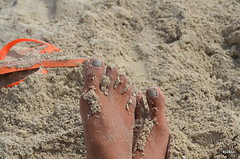 in het zand