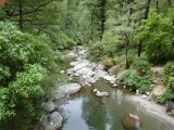 water en stenen