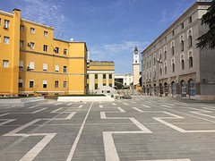 bij het Skanderbeg plein