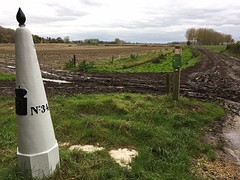 Grenspaal bij Sint-Laureins