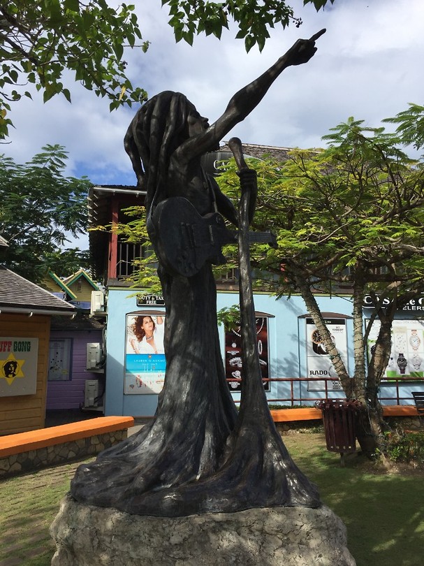 Standbeeld bob Marley