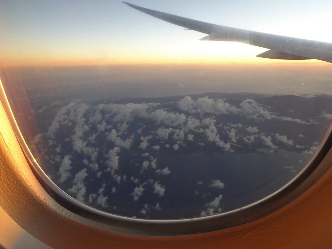 Jamaica vanuit vliegtuigraam
