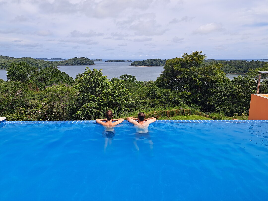 Infinitypool