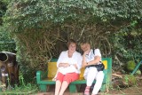 Een seniorenmoment, Hennie en Carla