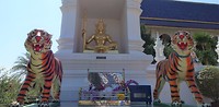 bij de tempel (5)