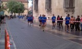 er is een 10 km loop aan de gang in het centrum