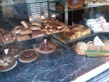even wat lkkers halen bij de bakker