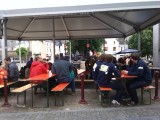 stemmen van instrumenten maar het concert komt nog niet echt op gang