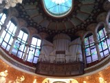 het orgel in de grote zaal
