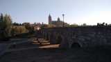 zicht op Salamanca - Romeinse brug over de Tormes - kathedraal