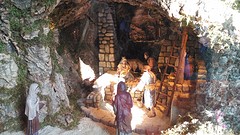kerststal in de hal van de kathedraal