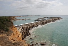 zicht op de haven van Conil