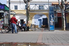 De G.B.J Hiltermannetjes bespreken de toestand in de wereld