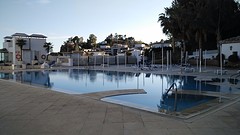 het zwembad van hotel TRH Mijas
