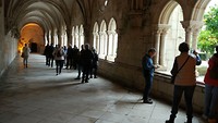 en het beroemde klooster uit de 12e eeuw