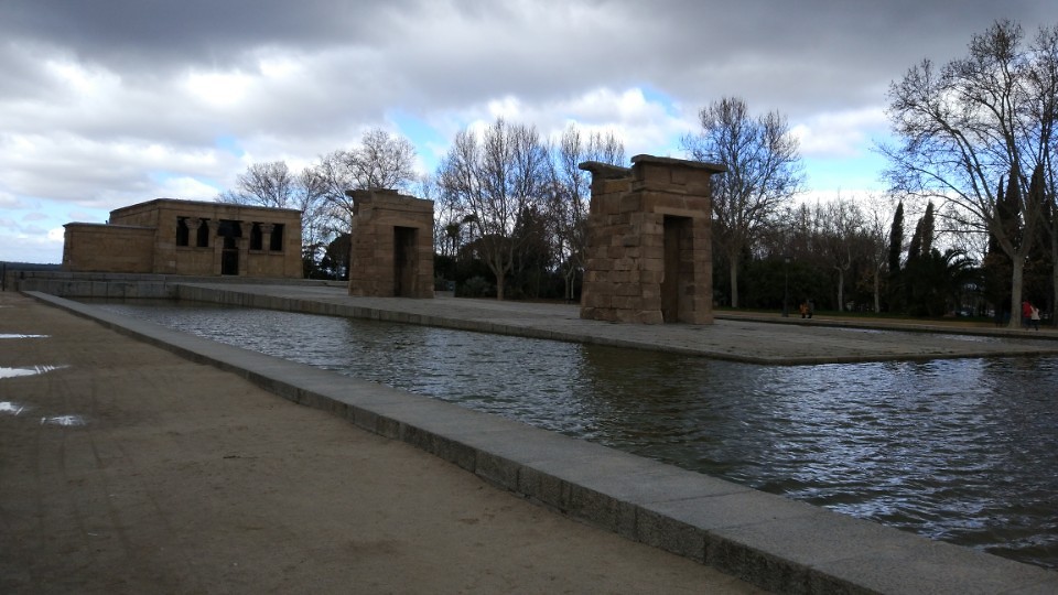 Tempel van Debod, gered bij de aanleg van een dam
