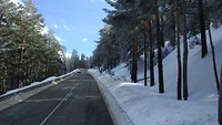 er ligt nog heel veel sneeuw aan de noordkant van de Sierra de Guadarrama