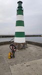 Een van de 2 vuurtorens bij de haven