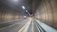 Een van de vele tunnels