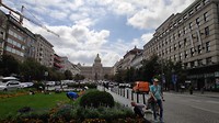 Wenceslasplein met zicht op het Nationaal museum