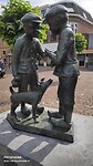 Veel beelden in de stad