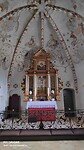 in de kerk heiligenafbeeldingen in kalkschildering