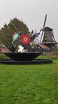 Fontein staat bij de houtzaagmolen De Rat