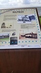 info borden over de geschiedenis van de stad