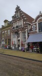 mooie panden in de winkelstraat