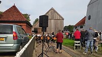 kerkdienst in de openlucht