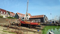 hier lopen de schepen van stapel