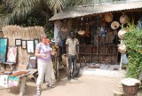 een enkel souvenir uit Senegal nemen we mee naar huis