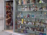 drank - tabak - parfum - souveniers - horloges etc. etc.