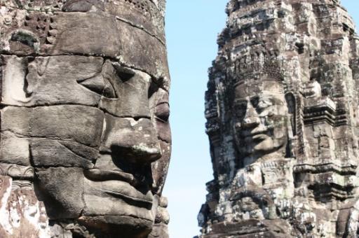 Tample of faces 2