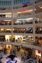 MEGA shopping centre onder de twin towers