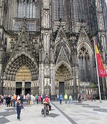 Voor de Dom