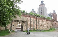 Door de poort van het slot Johannesburg