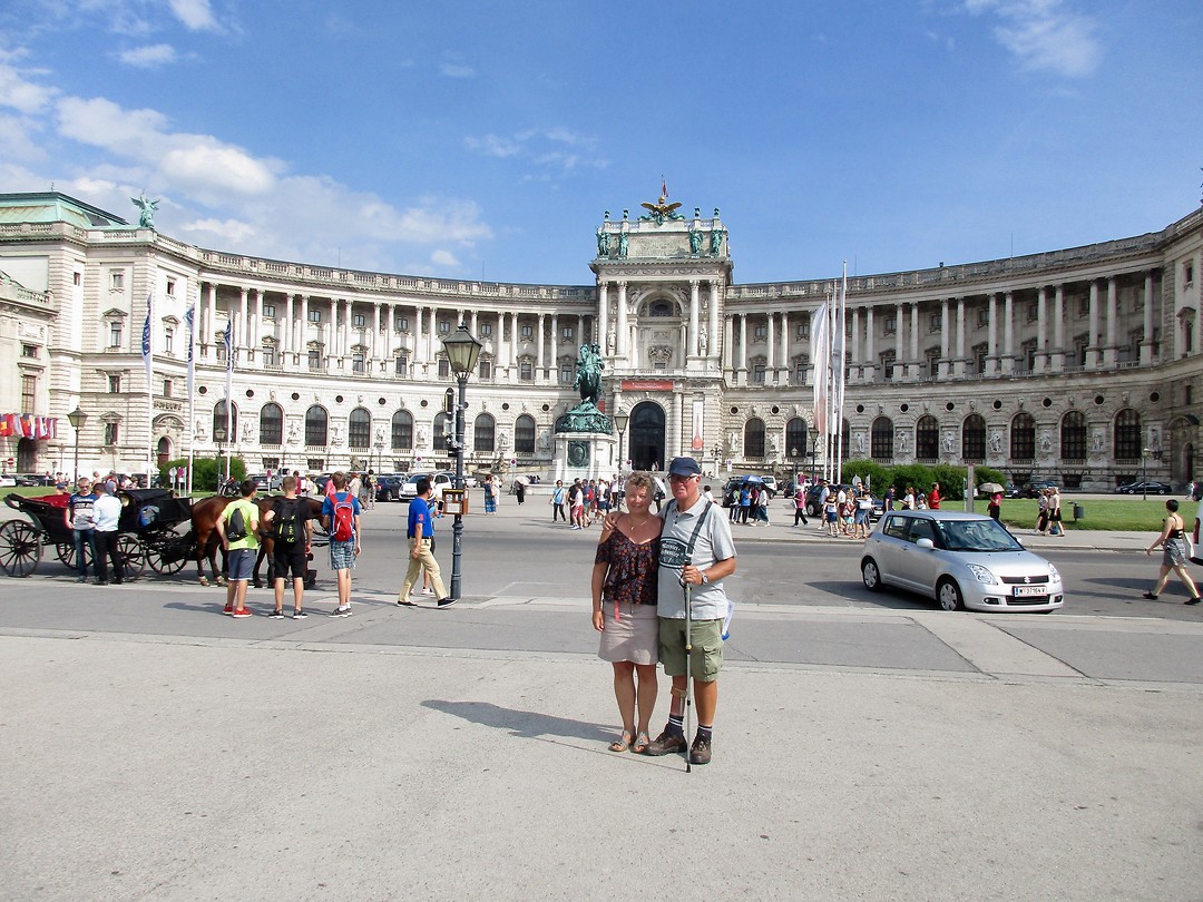 Samen op de Heldenplatz