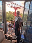 artist with tree of life