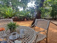 Nieuwe guesthouse- wave lake hotel