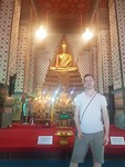 31. Bij de goude buddha