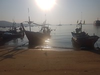 10. Bootjes aan de kust