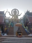 13. Grote gouden Buddha